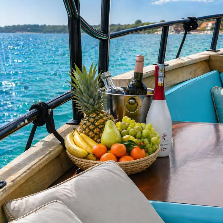 Budva Riviera Panoramic Cruise & Coastal Discovery - Private Speedboat Tour 3h